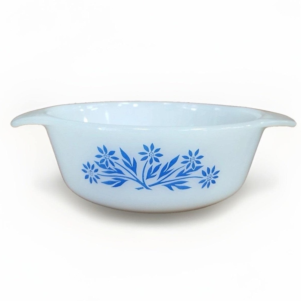 Fire-King Blue Cornflower Milk Glass‎ Nesting Bowls Set of 3 White Blue Floral